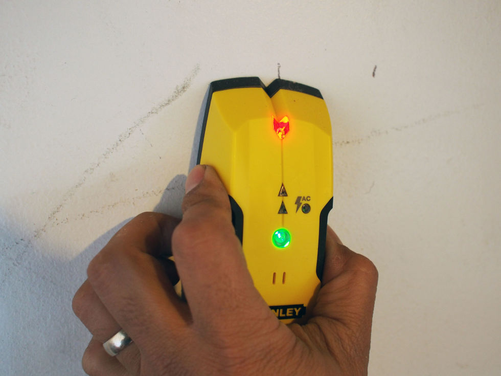 stud finder