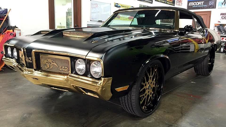 Cam Newton�s Gaudy GoldPlated Muscle Car Is Something Else