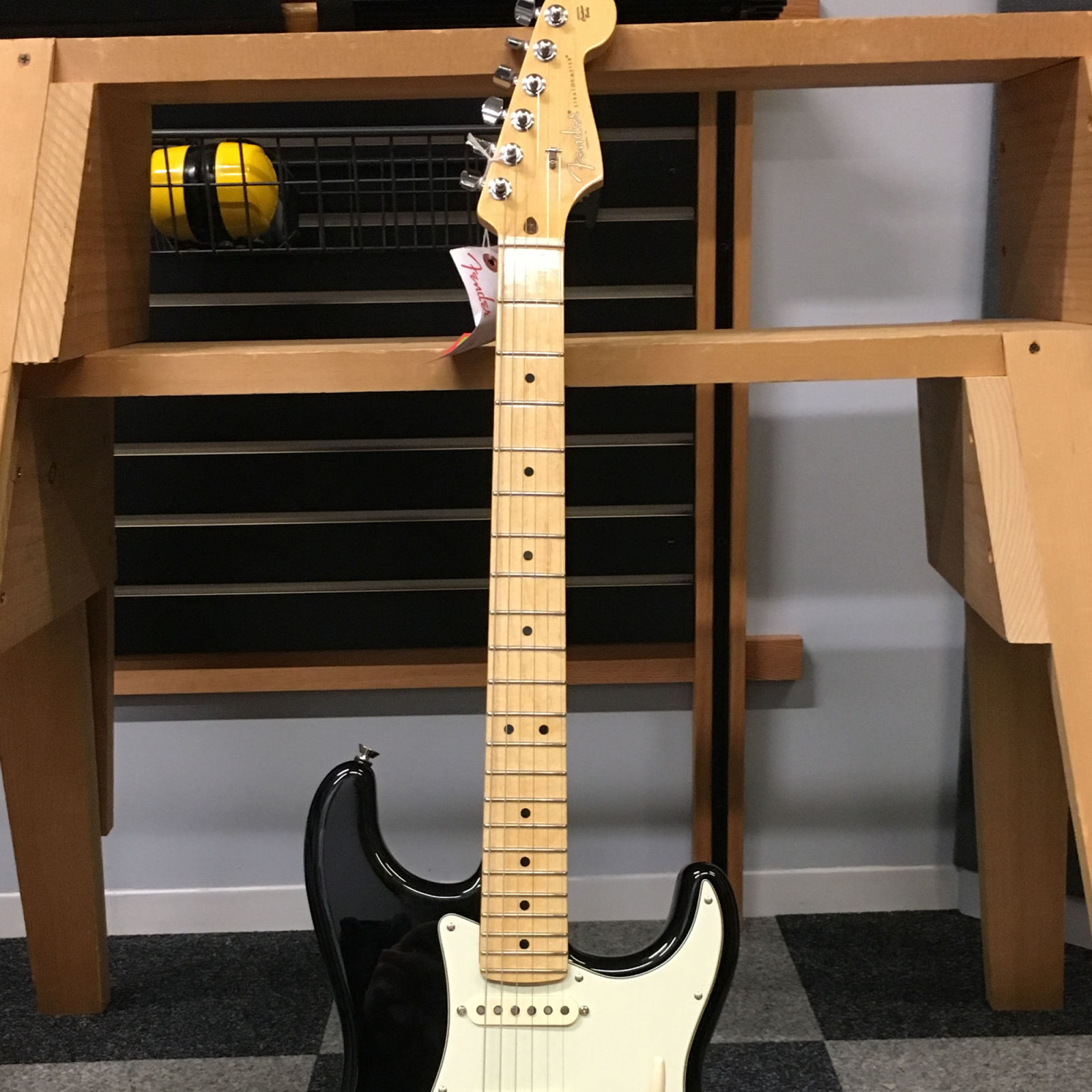 ギター Fender American Professional ST 2017 3CS 2017 Fender American Professional Stratocaster - 3 Color