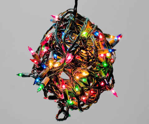 How To Hang Outdoor Christmas Lights - Tips For Putting Up Christmas Lights