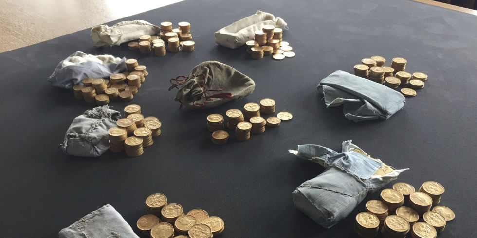 -Who Hid All Of This Gold Inside a Piano? -Who Hid All Of This Gold Inside a Piano?